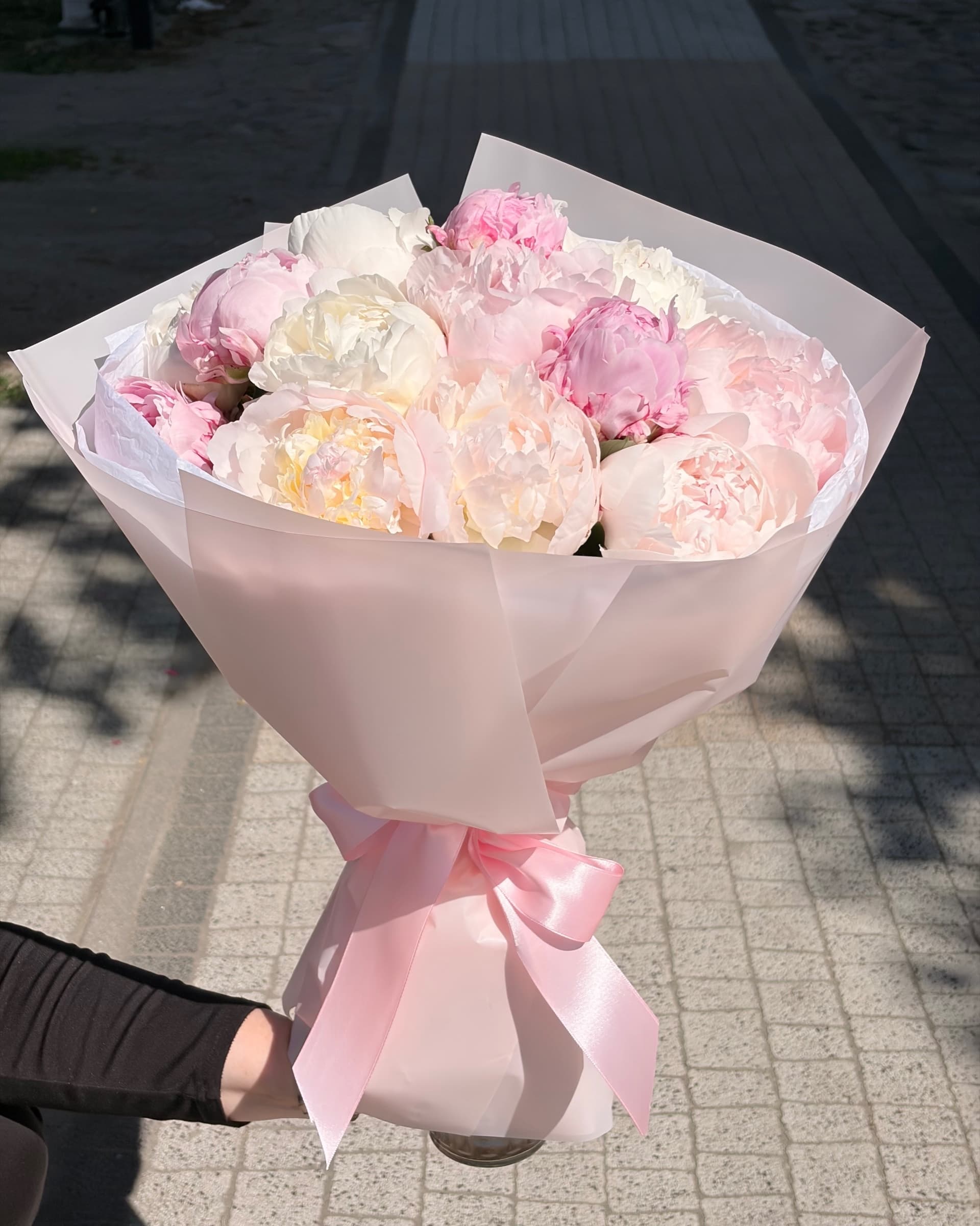 Bukiet piwonii pastelowy